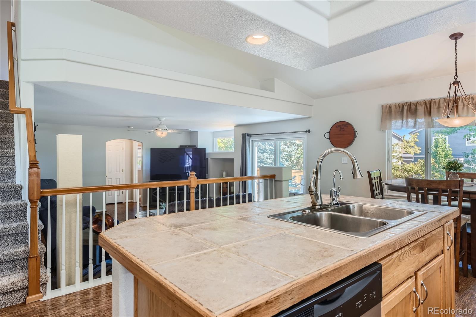 4945 Ashbrook Circle Highlands Ranch, CO 80130 - Photo 9 of 41 Gallery Image 9