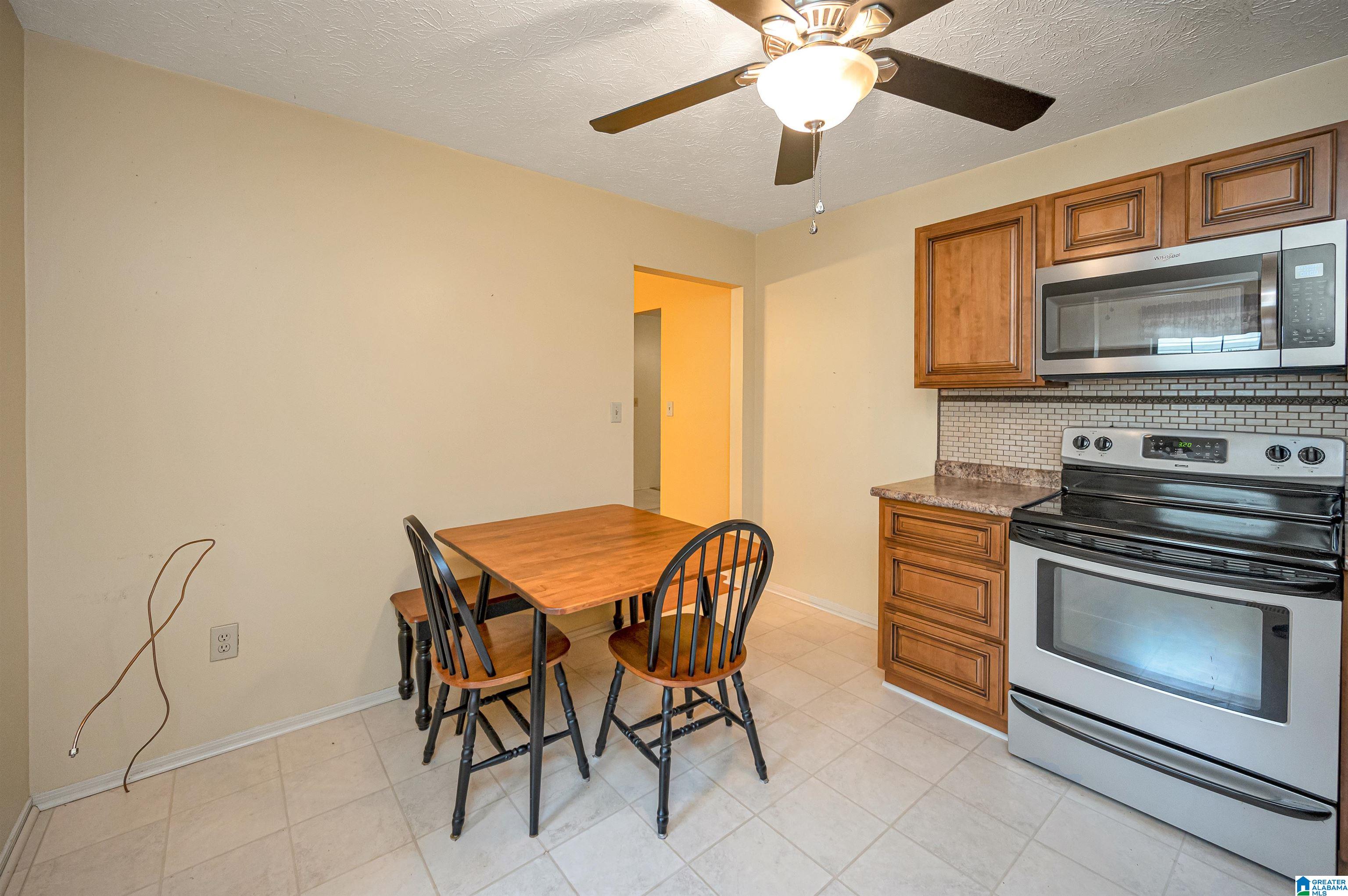 366 Porter Road Bessemer, AL 35022 - Photo 13 of 48