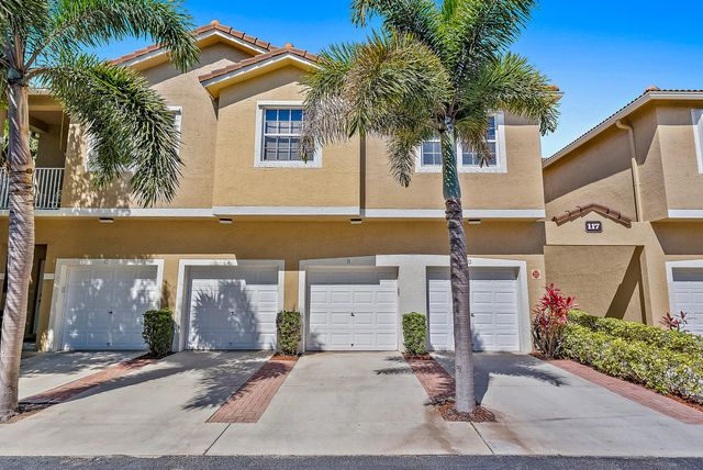 $280,000 | 117 Lighthouse Circle, Unit B, Tequesta, FL 33469