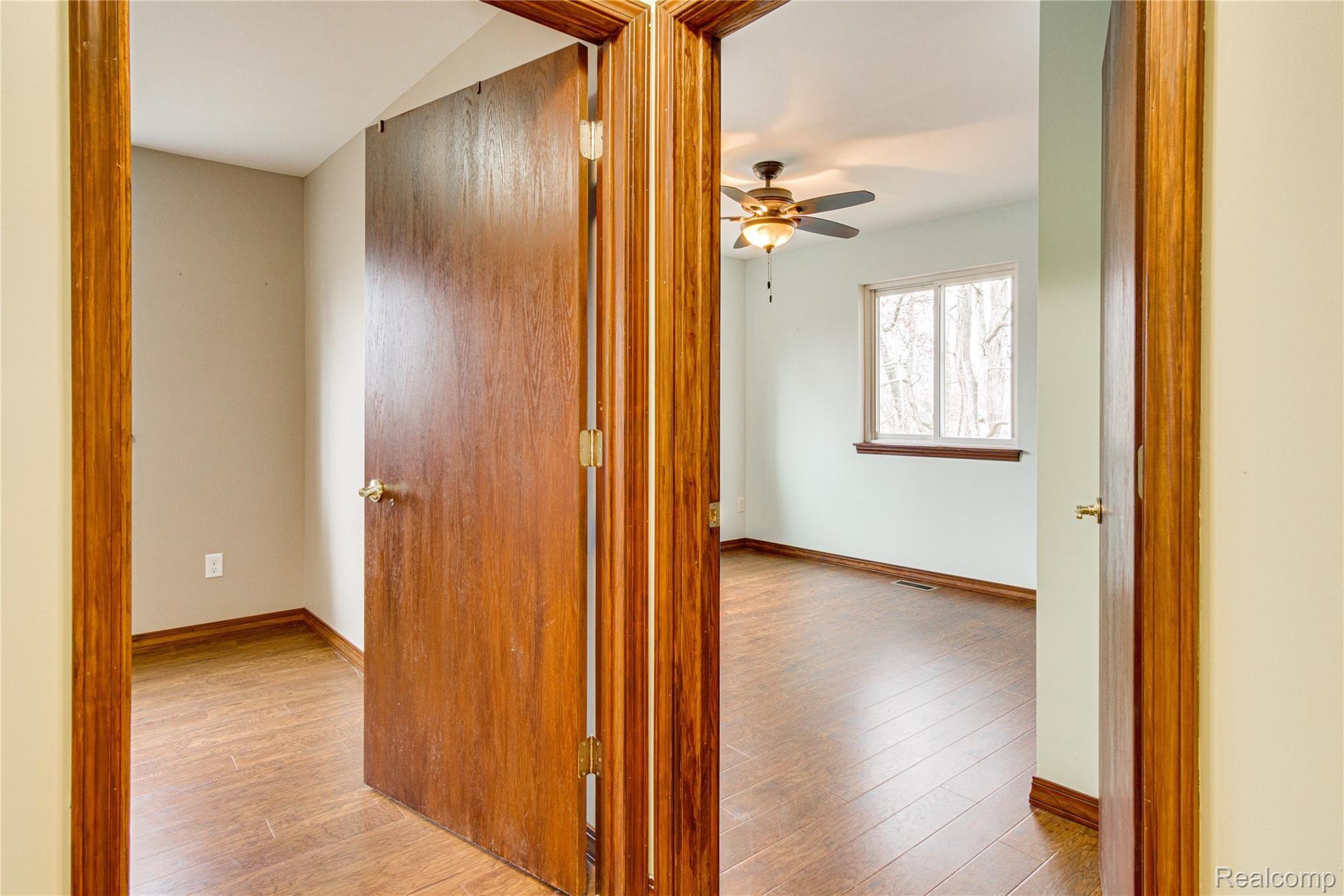 12030 Gage Road Holly, MI 48442 - Photo 35 of 52 Interiors (39 of 44).jpg