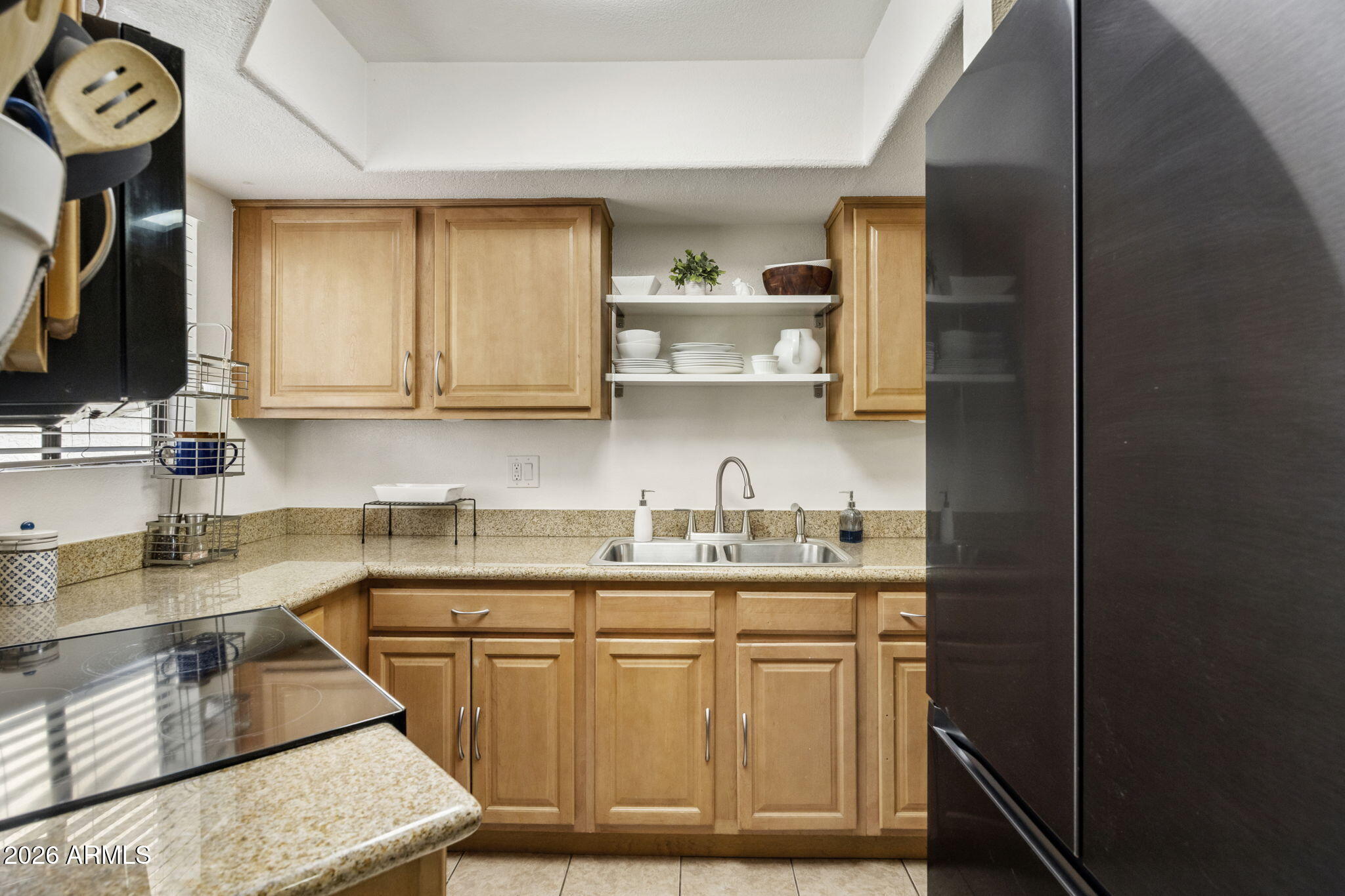 985 North Granite Reef Road, Unit 154 Scottsdale, AZ 85257 - Photo 3 of 29 3-web-or-mls-D46A5601
