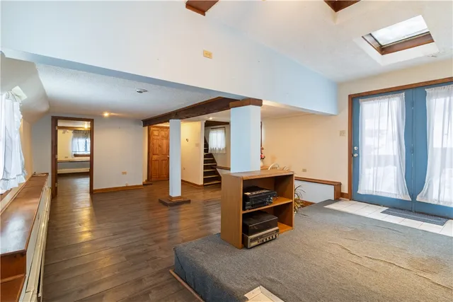 $380,000 | 885 Eddie Dowling Highway, North Smithfield, RI 02896