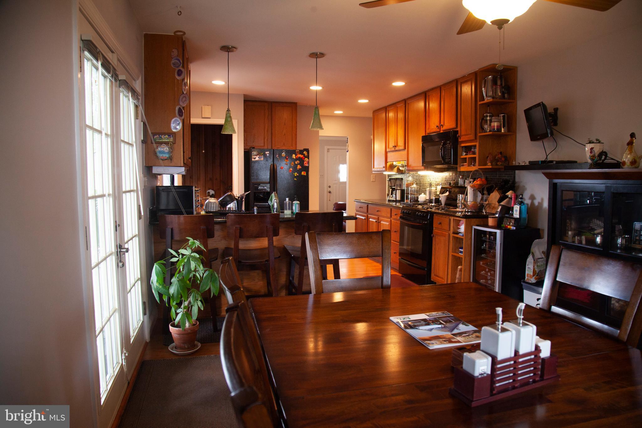 11503 Goodloe Road Silver Spring, MD 20906 - Photo 12 of 38