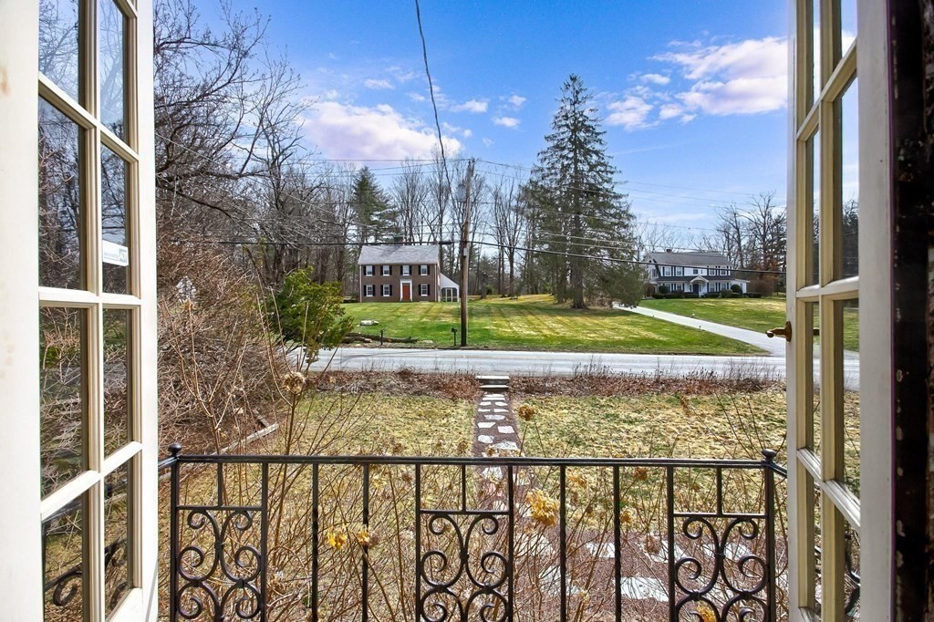 658 Bernardston Road Greenfield, MA 01301 - Photo 11 of 21 Gallery Image 11