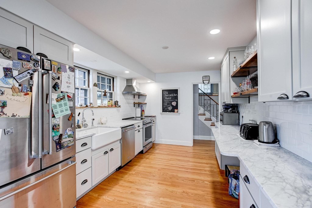 658 Bernardston Road Greenfield, MA 01301 - Photo 3 of 21 Gallery Image 3