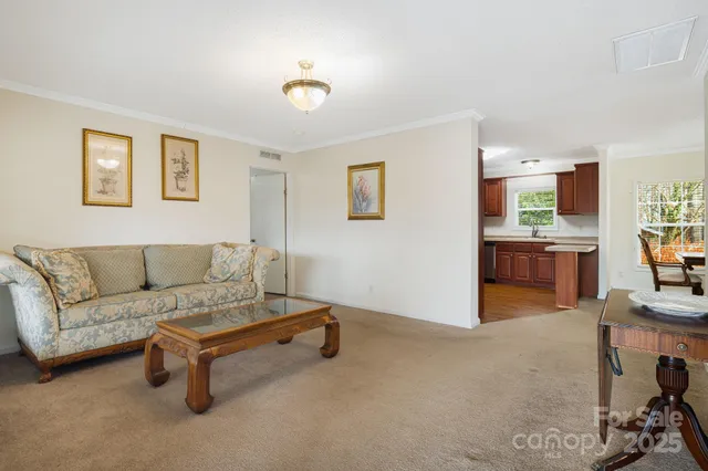 $395,000 | 686 Sam Jones Road, Burnsville, NC 28714