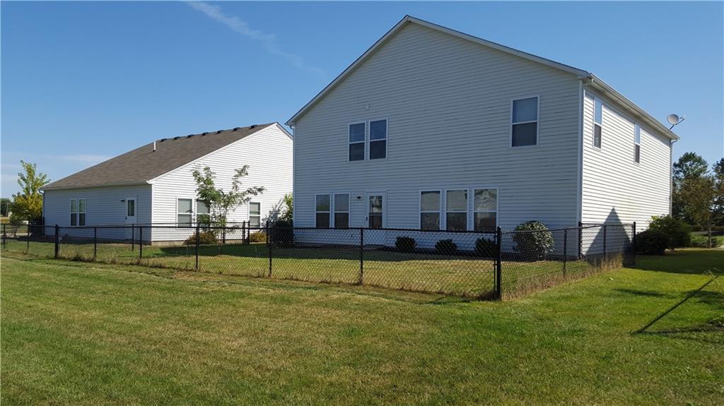 2568 Autumn Road Indianapolis, IN 46229 - Photo 2 of 21