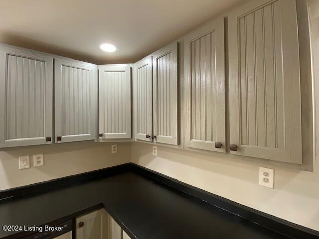 2939 Waddy Road Waddy, KY 40076 - Photo 29 of 54 Kichen