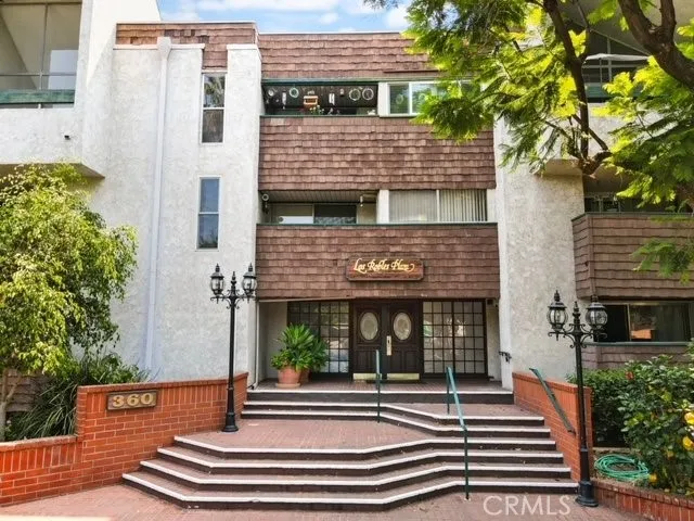$3,170 | 360 South Euclid Avenue, Pasadena, CA 91101