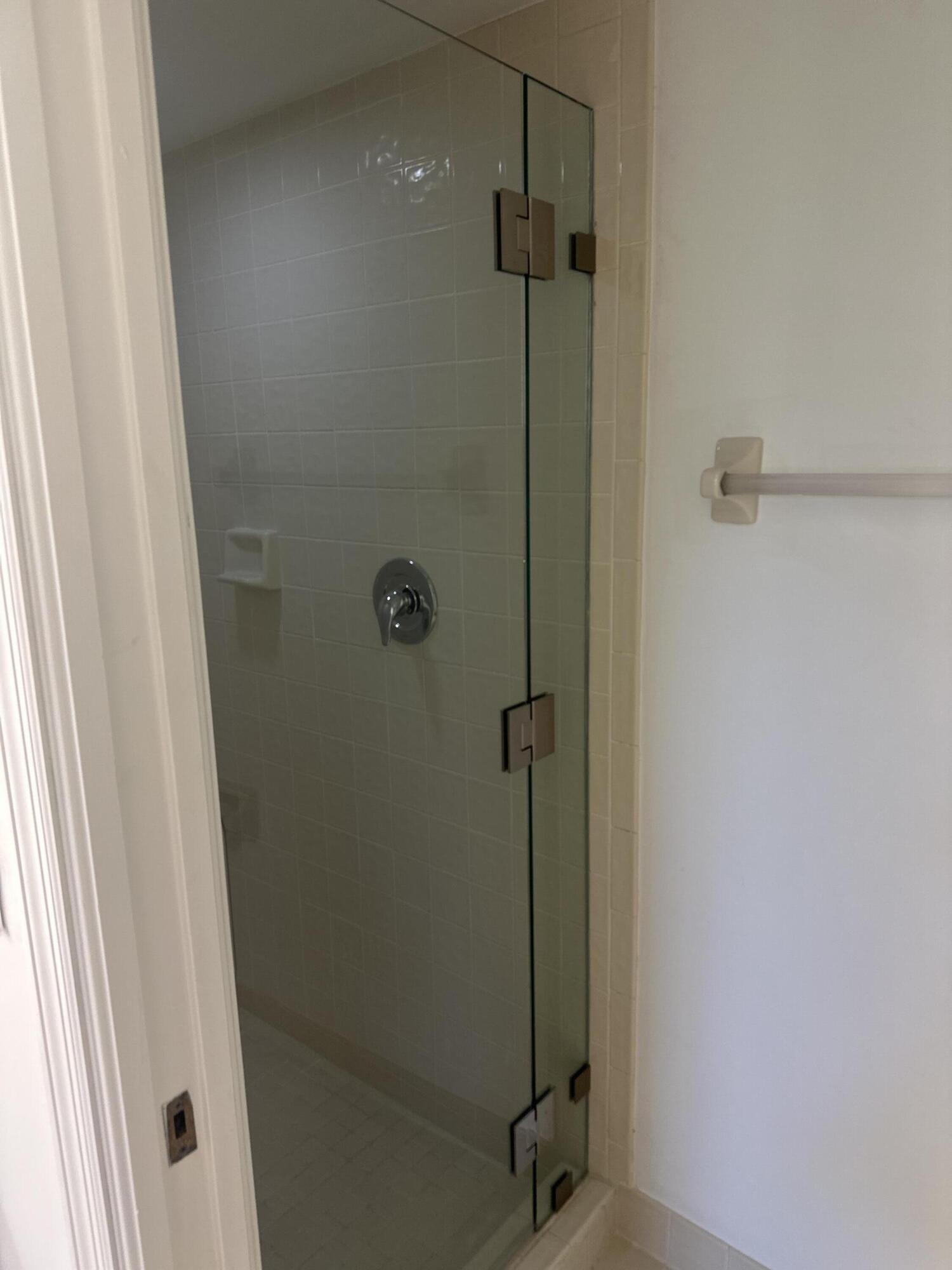 5270 Southeast Seascape Way, Unit 102 Stuart, FL 34997 - Photo 12 of 24 Master shower