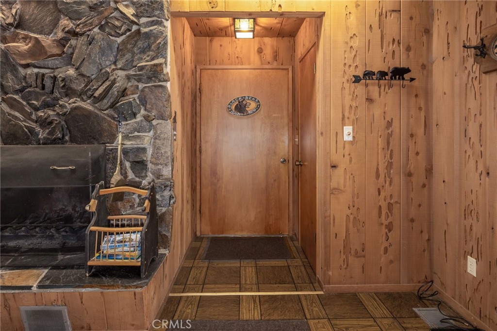 7663 Forest Drive Fish Camp, CA 93623 - Photo 3 of 43