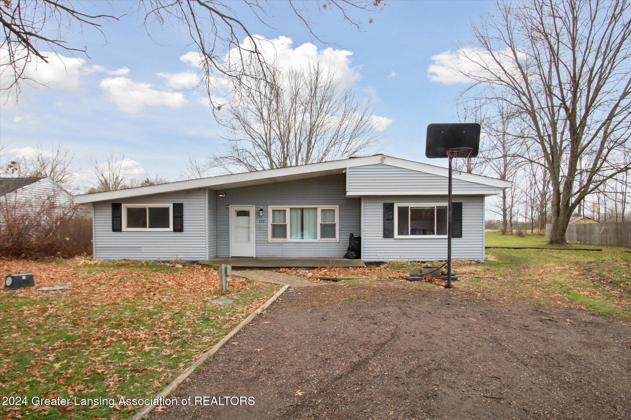 932 College Road Mason, MI 48854 - Photo 1 of 43 1