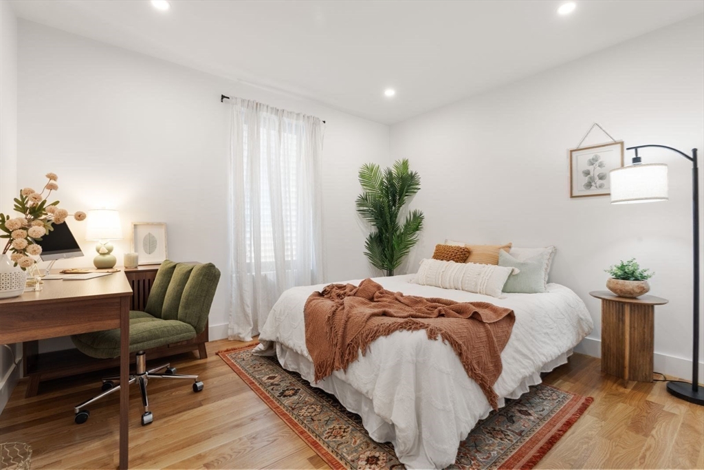 6 Gen Devine Way, Unit 1 Boston, MA 02127 - Photo 17 of 36