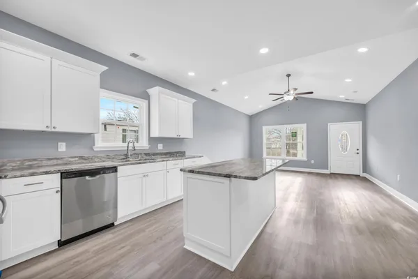 $304,900 | 3837 Mayfield Drive, Conway, SC 29526