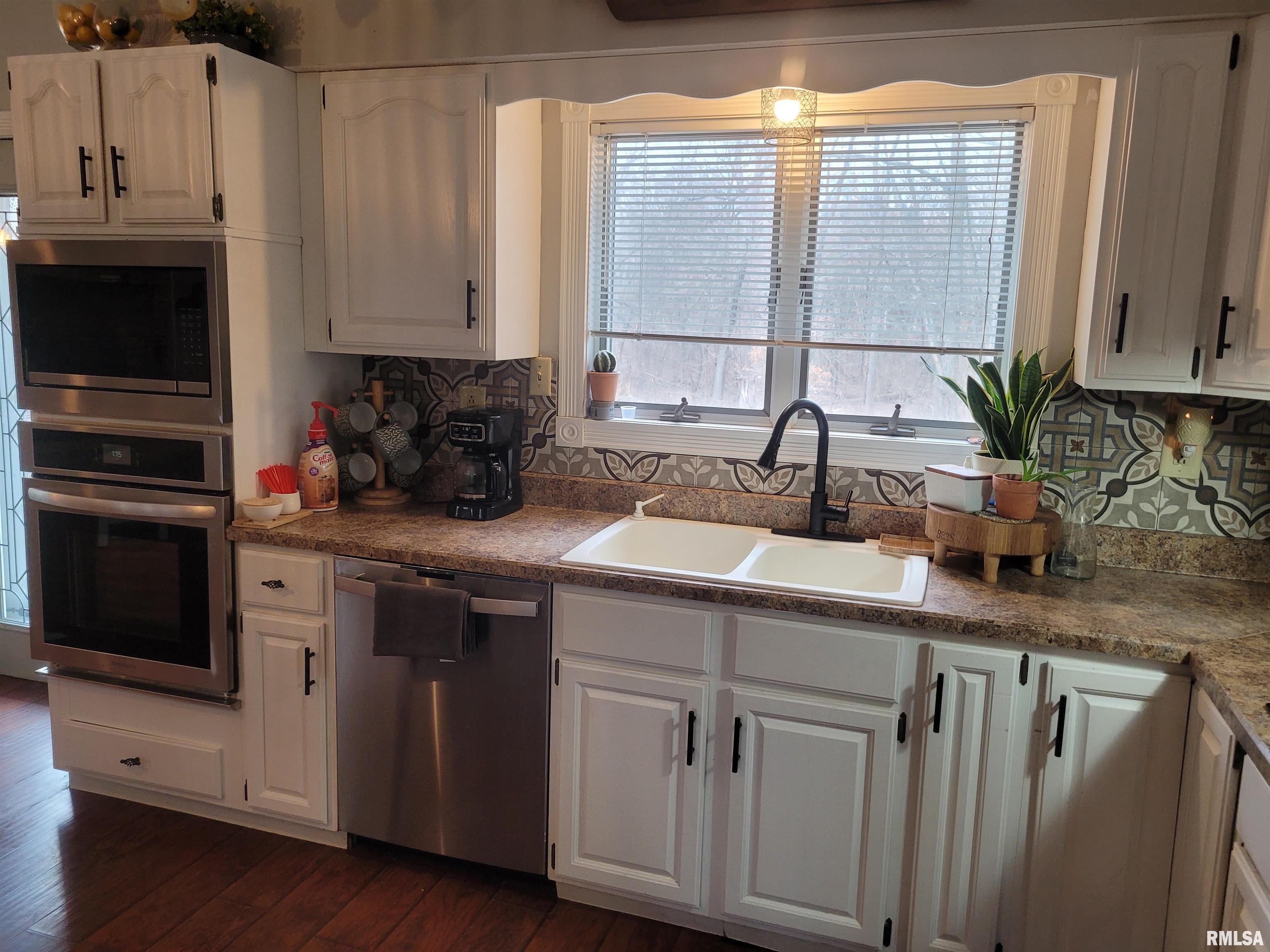 4719 East Richview Road Mount Vernon, IL 62864 - Photo 15 of 49