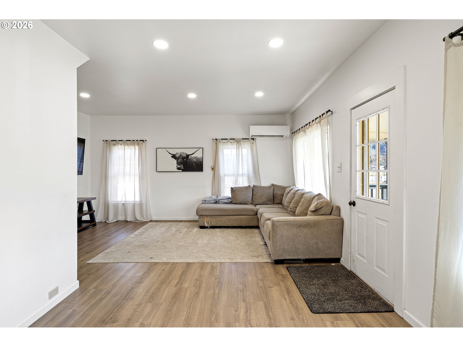 430 Division Avenue Drain, OR 97435 - Photo 15 of 47