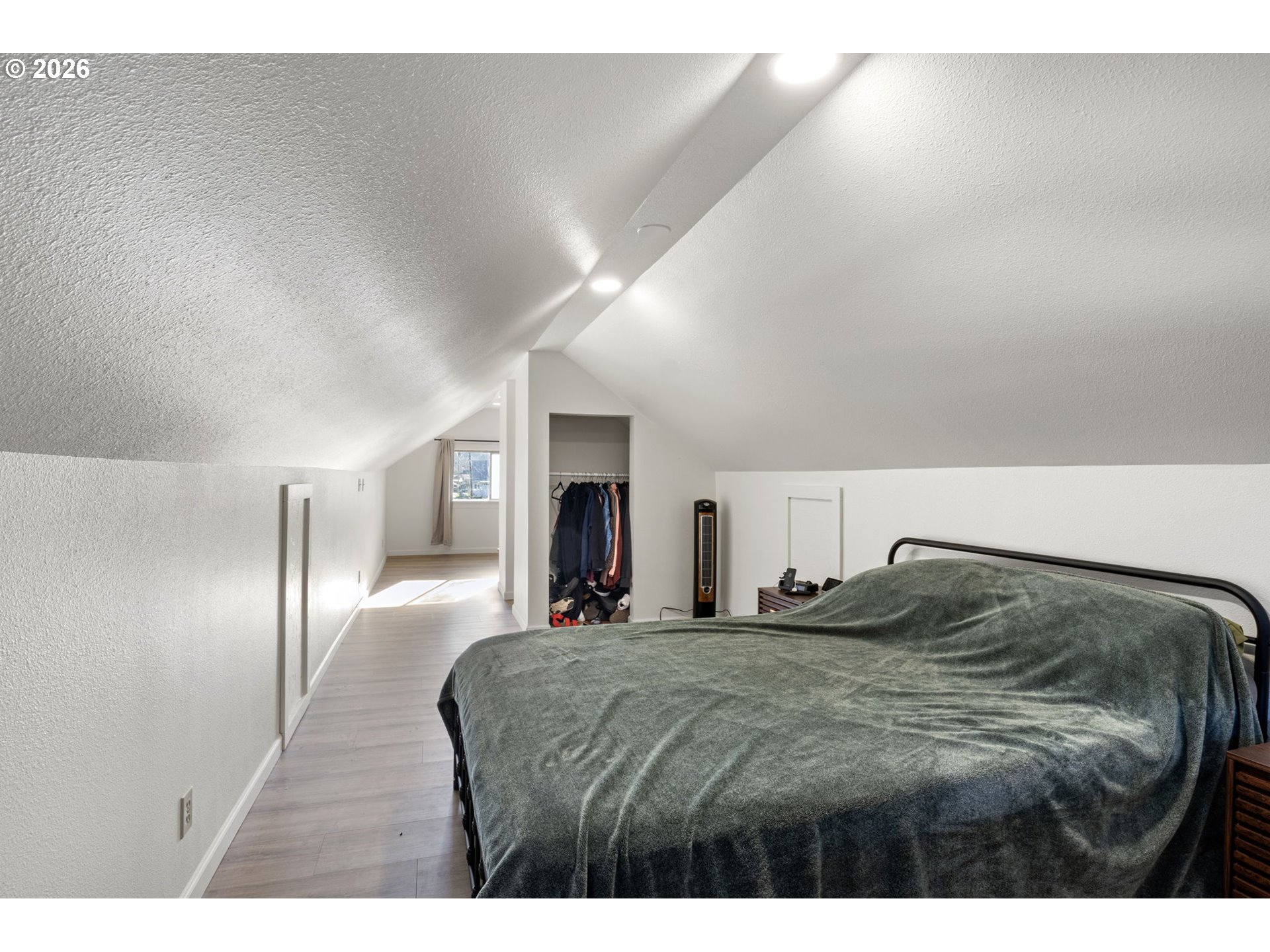 430 Division Avenue Drain, OR 97435 - Photo 30 of 47 Bedroom