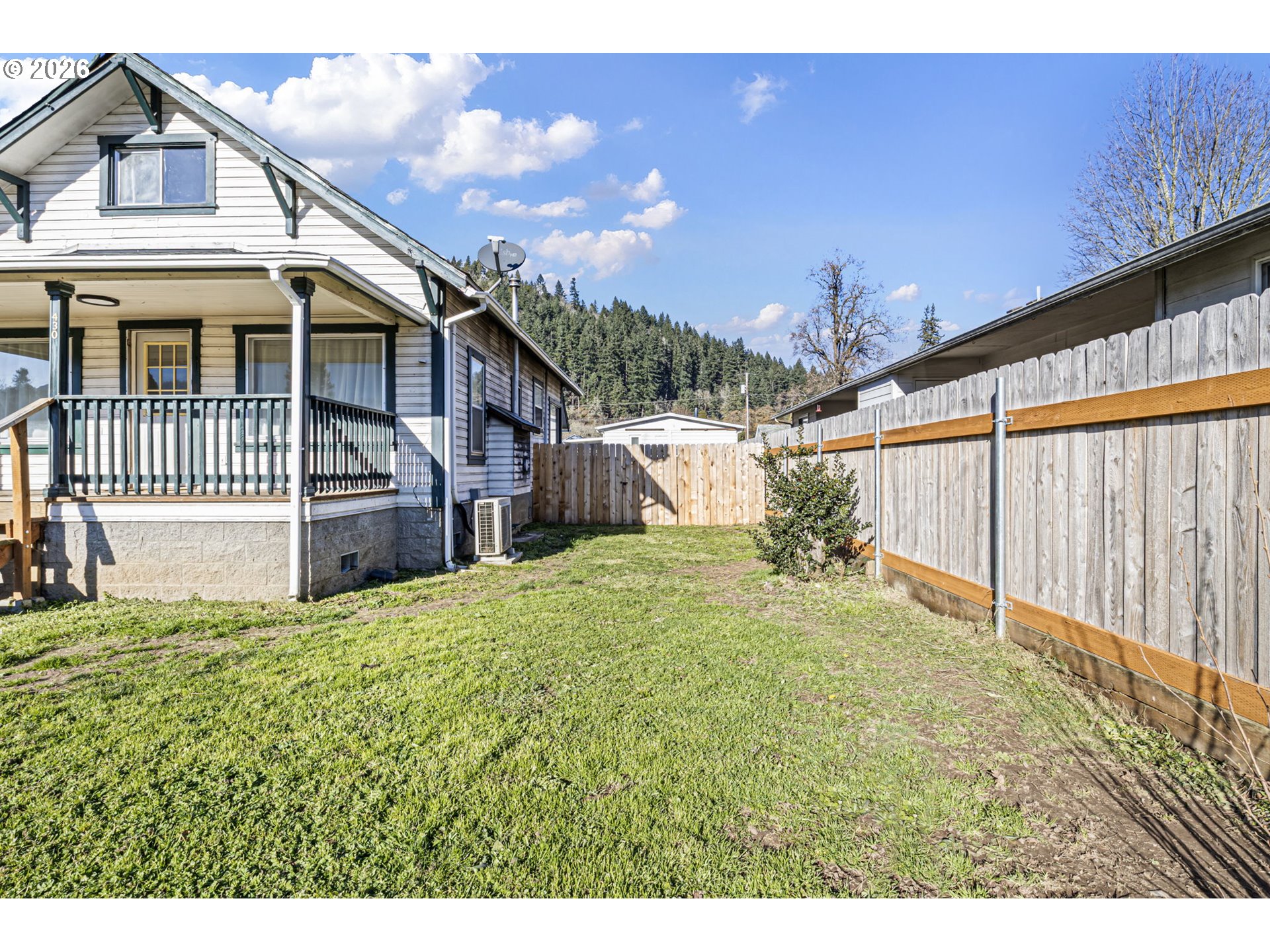 430 Division Avenue Drain, OR 97435 - Photo 41 of 47