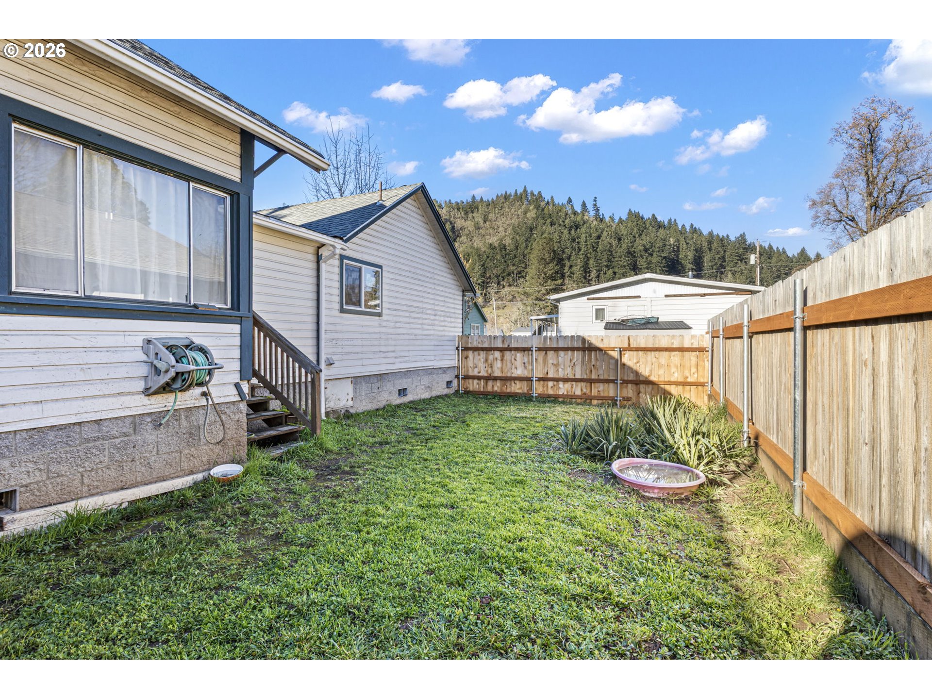 430 Division Avenue Drain, OR 97435 - Photo 42 of 47