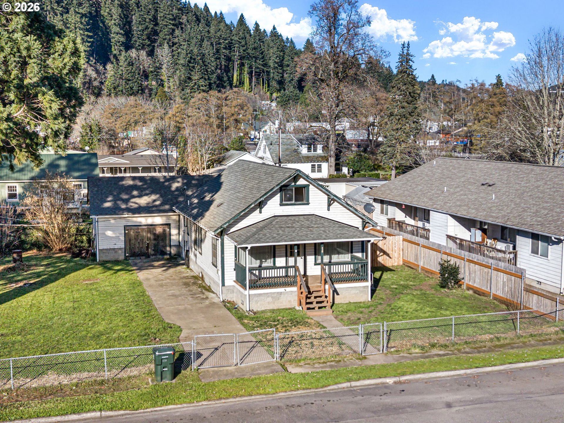 430 Division Avenue Drain, OR 97435 - Photo 6 of 47