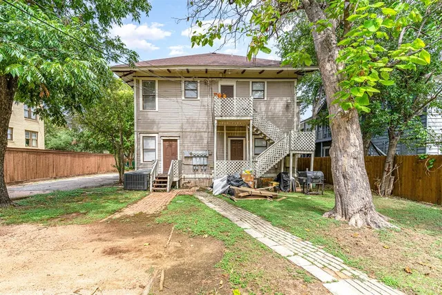 $1,475 | 1230 Kings Highway, Unit 4, Dallas, TX 75208