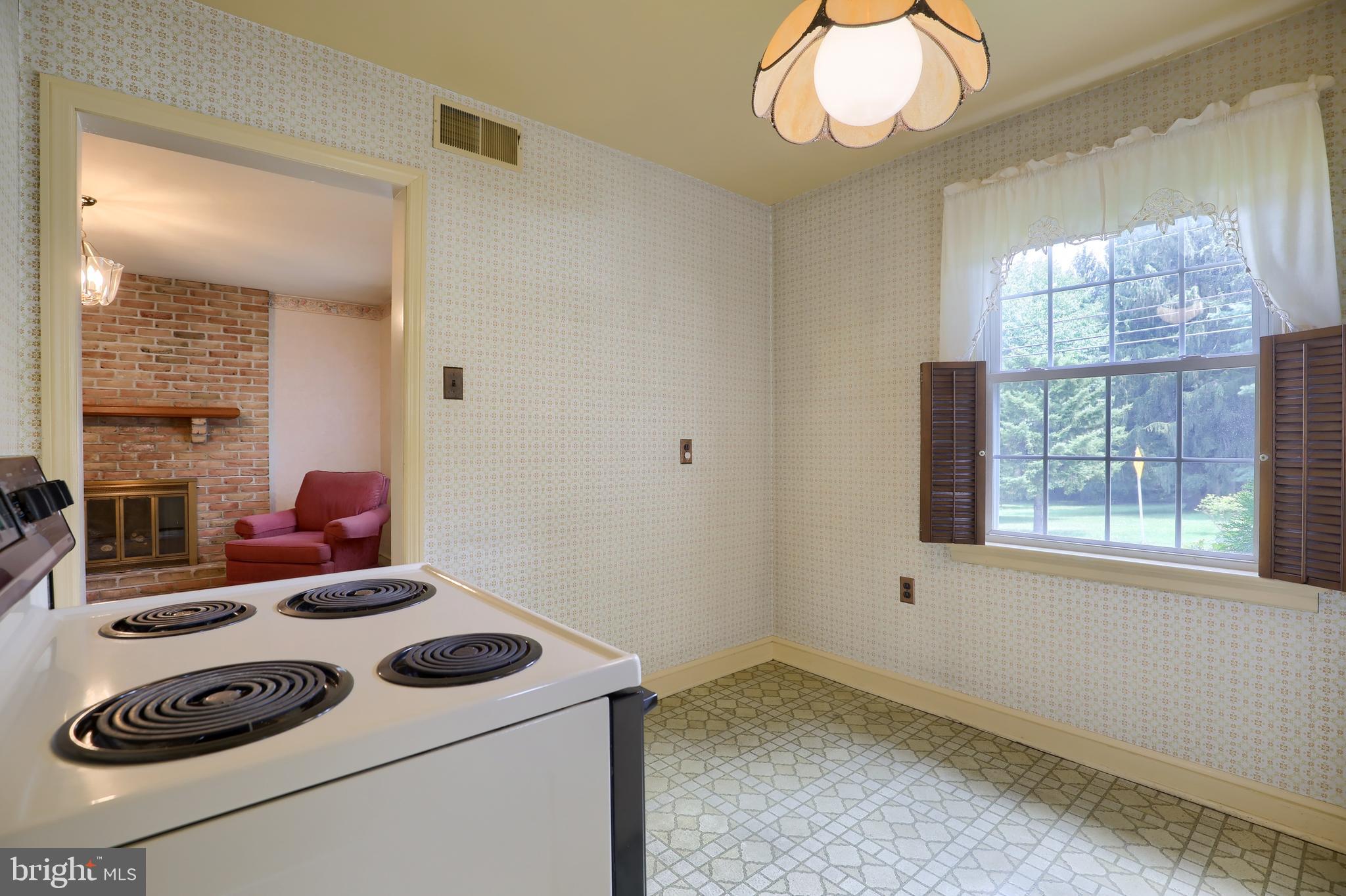 2270 Mt Zion Road York, PA 17406 - Photo 13 of 29 Gallery Image 13