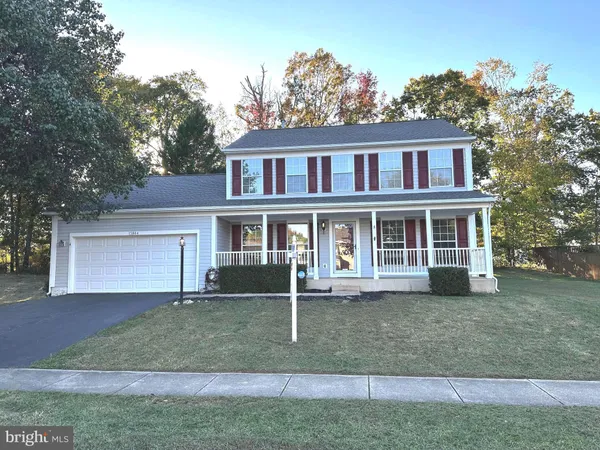 $3,200 | 15804 Beau Ridge Drive, Woodbridge, VA 22193