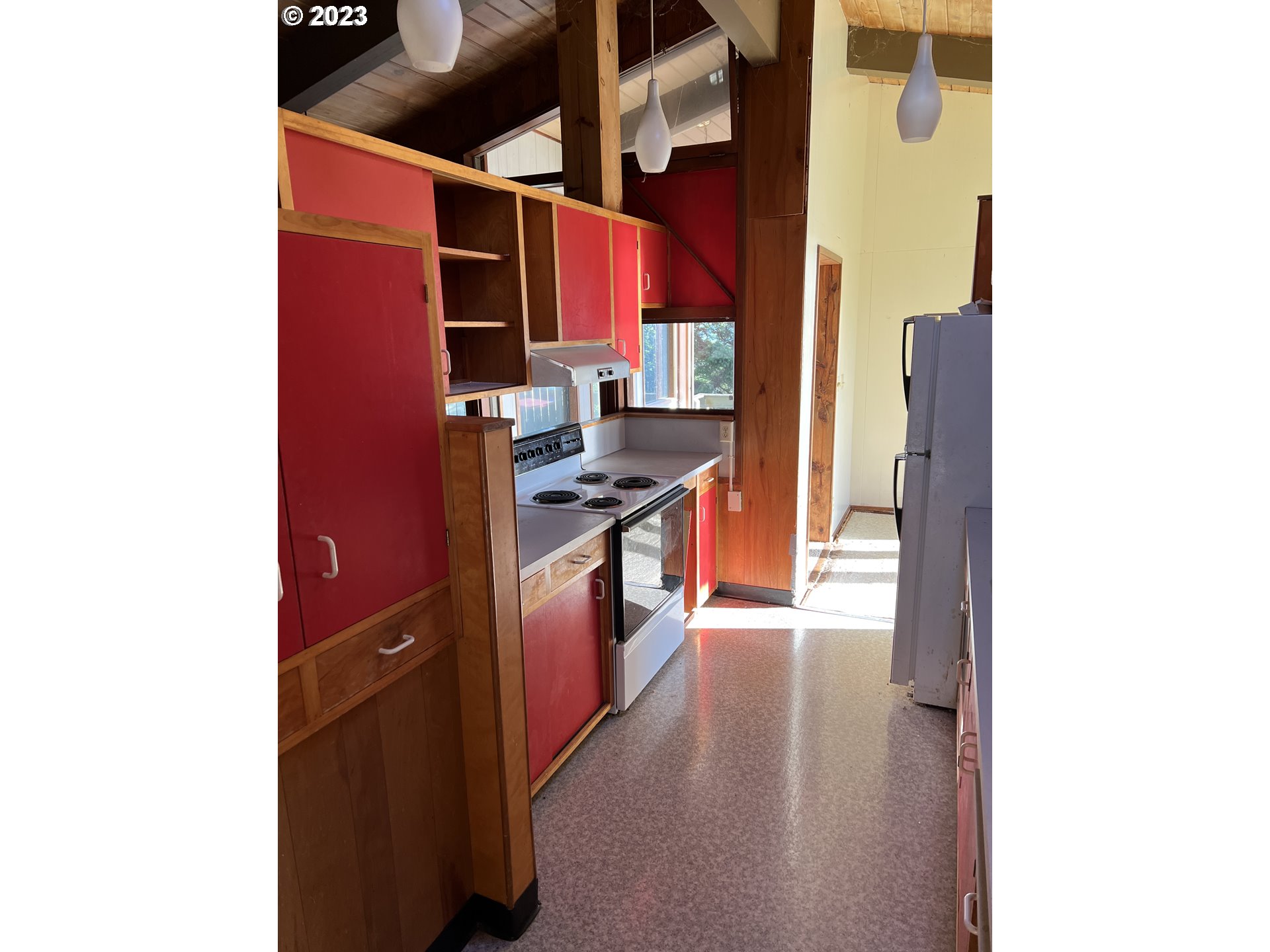 29820 Hounddog Road Gold Beach, OR 97444 - Photo 11 of 20 Gallery Image 11
