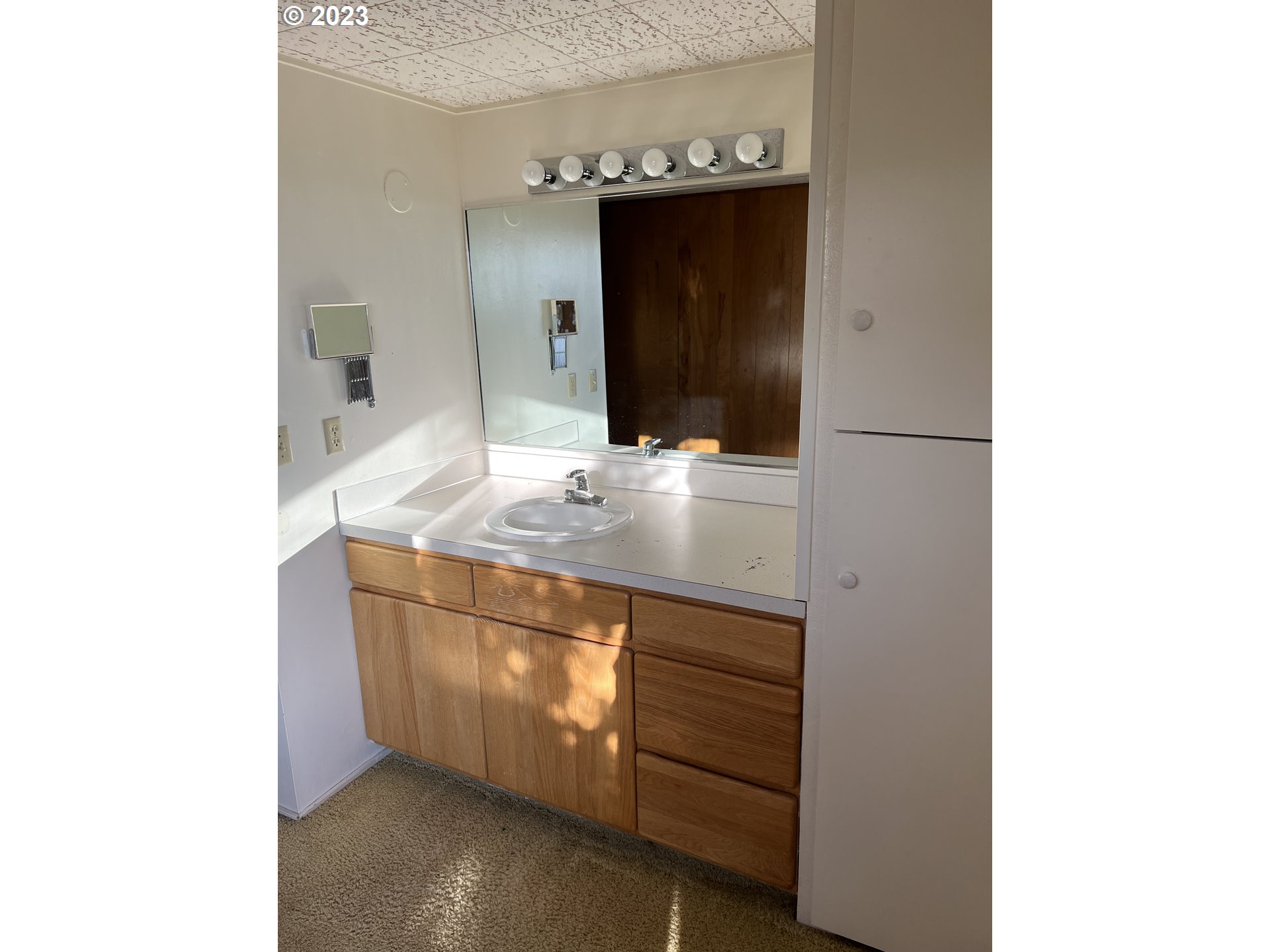 29820 Hounddog Road Gold Beach, OR 97444 - Photo 13 of 20 Gallery Image 13