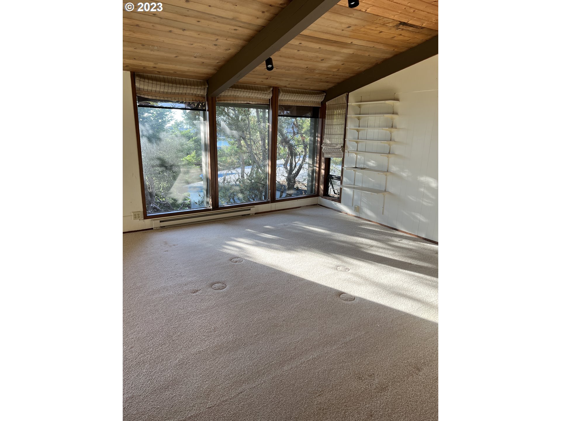 29820 Hounddog Road Gold Beach, OR 97444 - Photo 6 of 20 Gallery Image 6