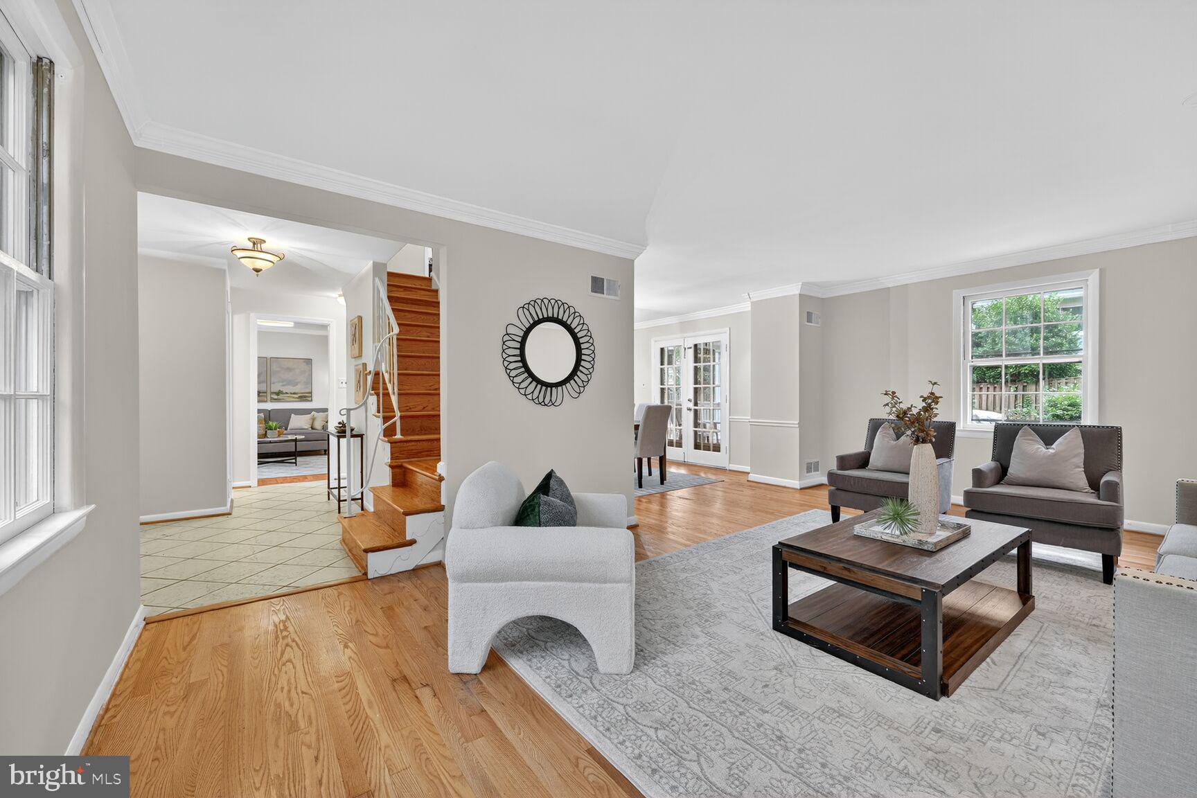 10317 Dickens Avenue Bethesda, MD 20814 - Photo 8 of 35 Living Room