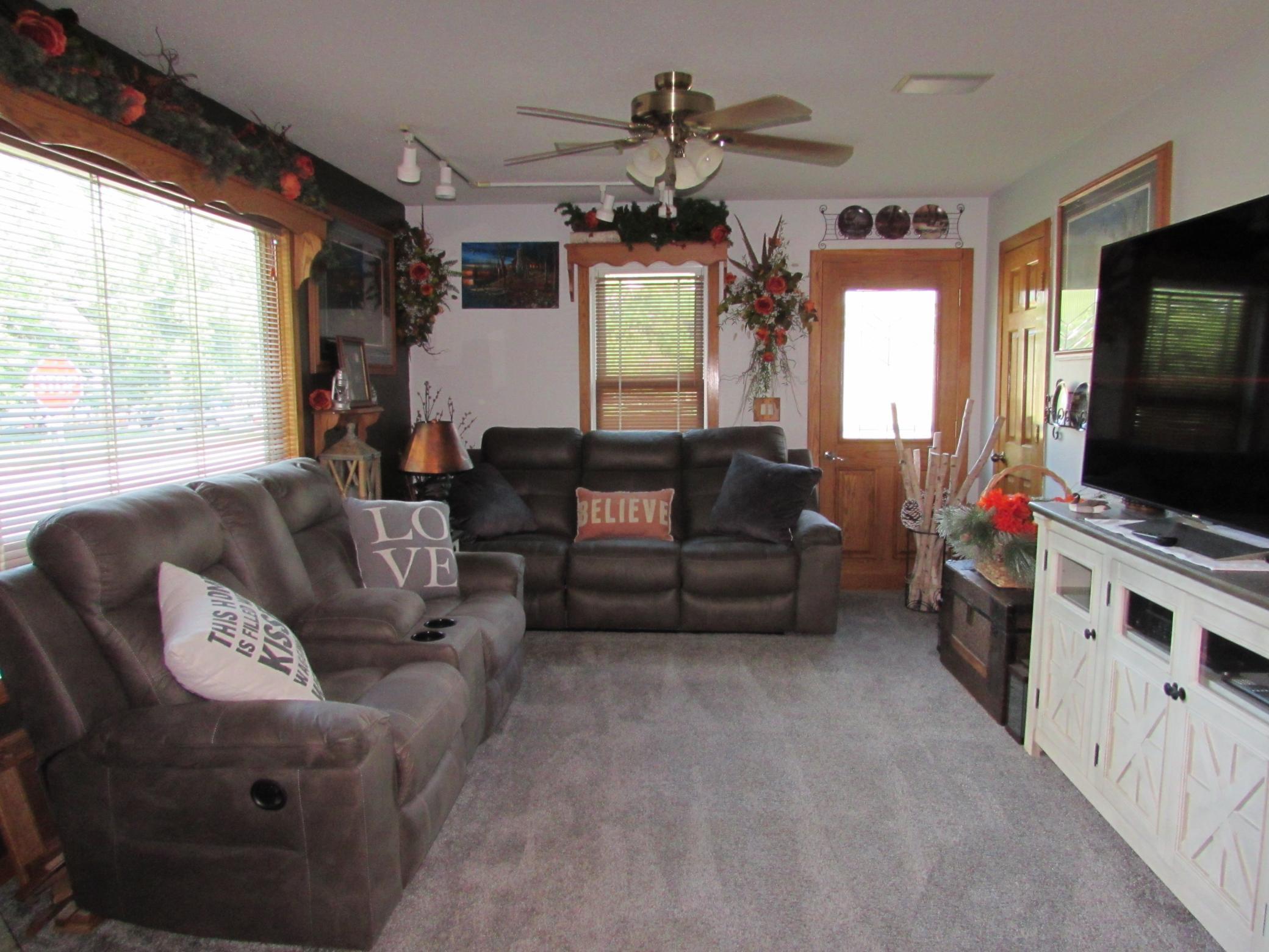 200 Kenzie Street Sherburn, MN 56171 - Photo 12 of 35
