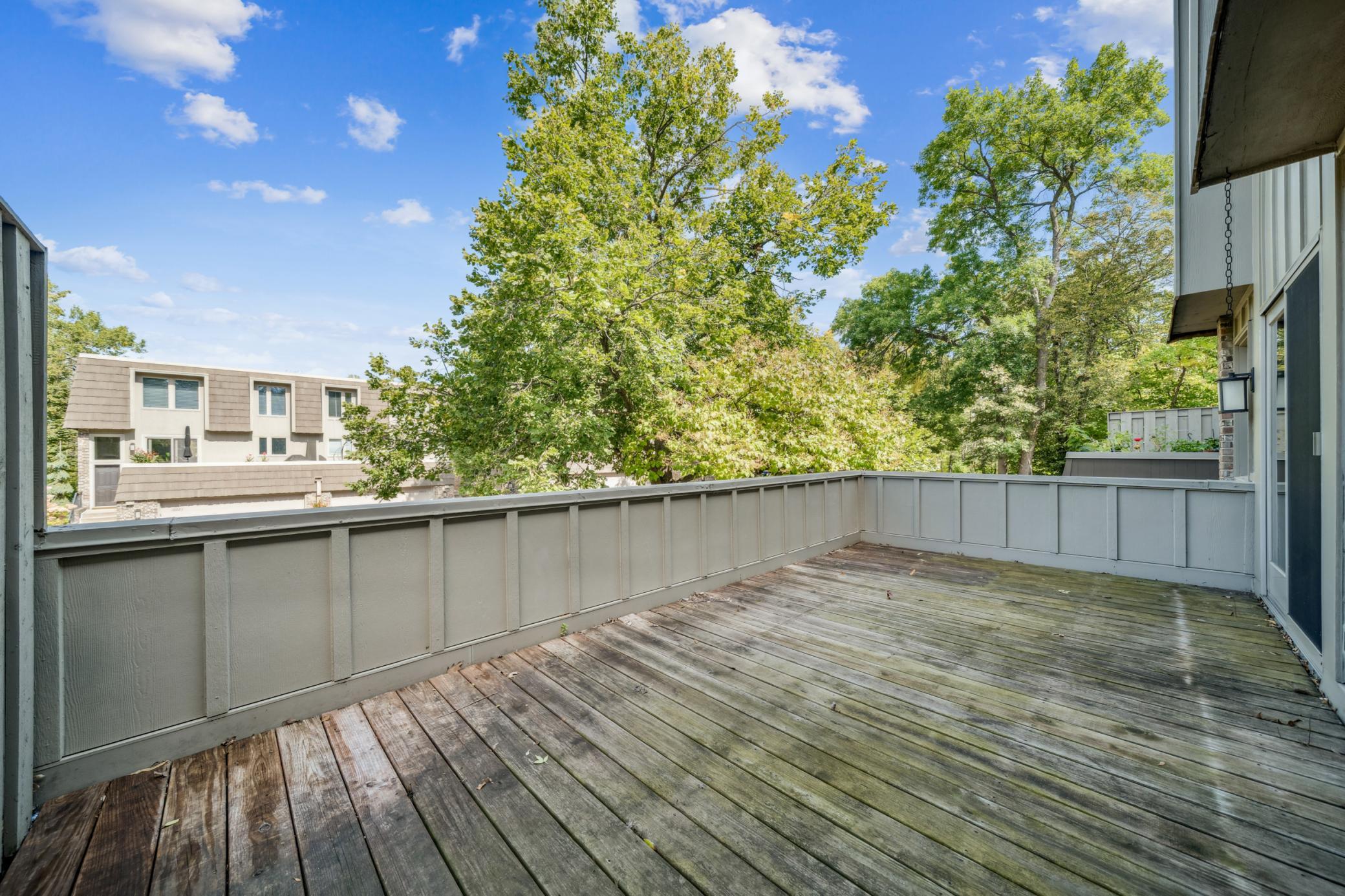 10234 Berkshire Road Bloomington, MN 55437 - Photo 22 of 27