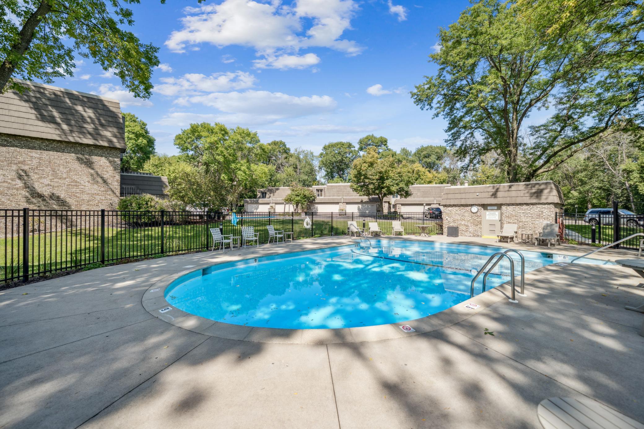 10234 Berkshire Road Bloomington, MN 55437 - Photo 26 of 27