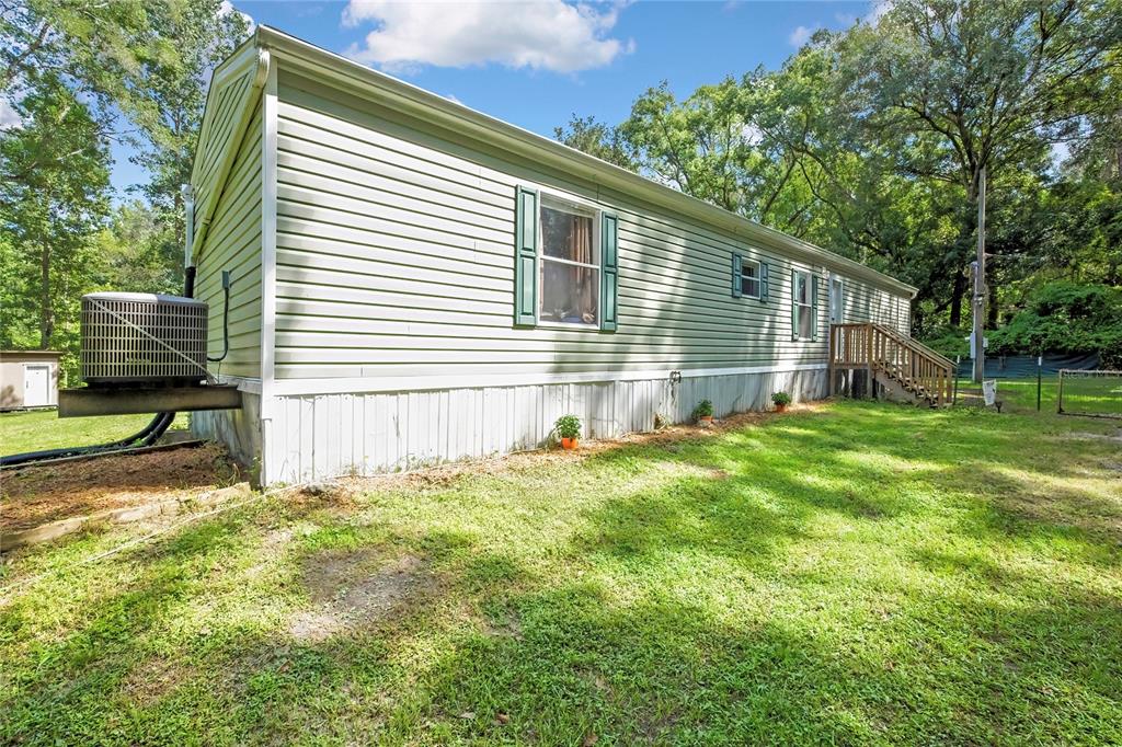 19995 Manecke Road Brooksville, FL 34601 - Photo 8 of 25 Gallery Image 8