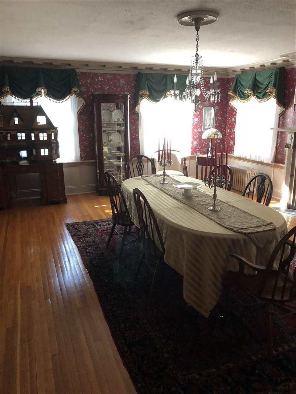 1273 Stratford Road Schenectady, NY 12308 - Photo 6 of 49 Photo 6