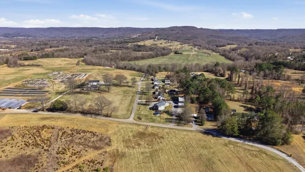 $539,900 | 32 McGee Road, McMinnville, TN 37110