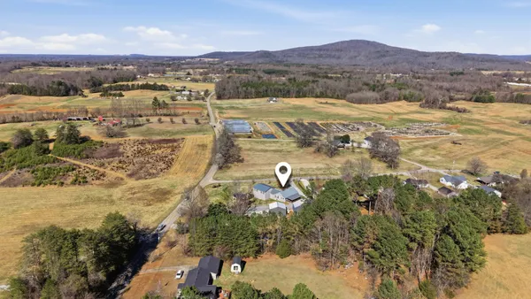 $539,900 | 32 McGee Road, McMinnville, TN 37110