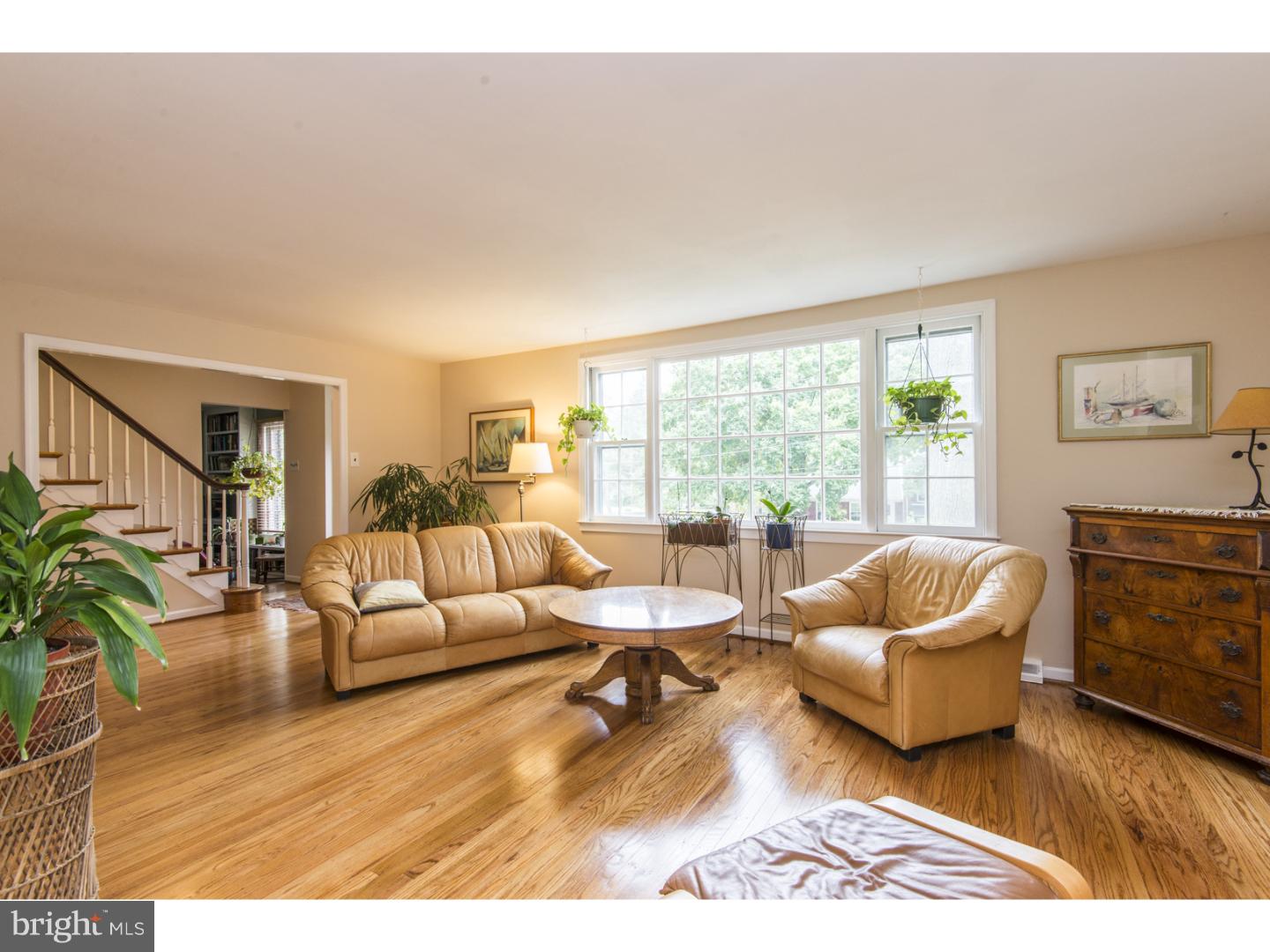 169 Woodstock Road Villanova, PA 19085 - Photo 3 of 23 Living Room