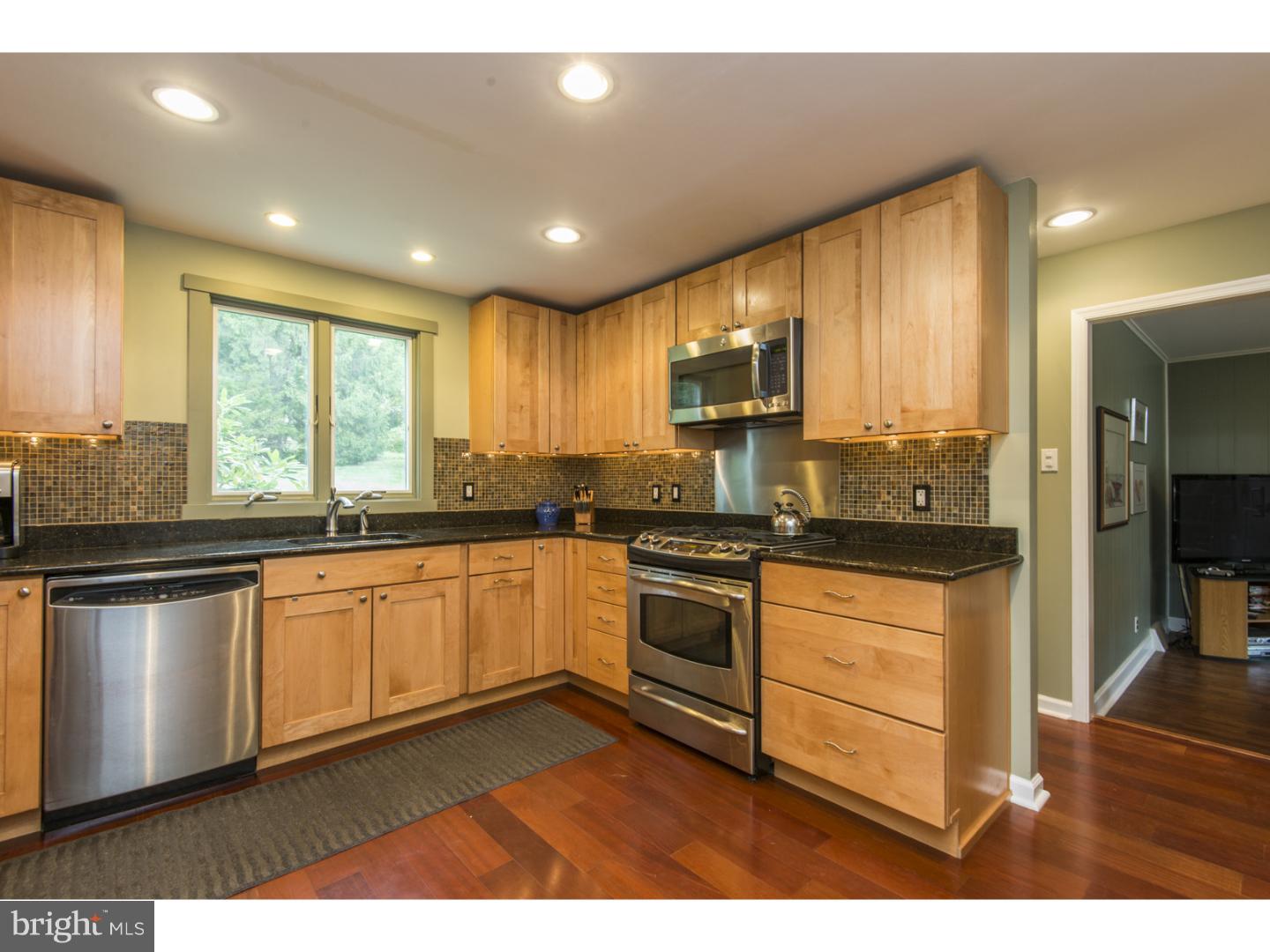 169 Woodstock Road Villanova, PA 19085 - Photo 4 of 23