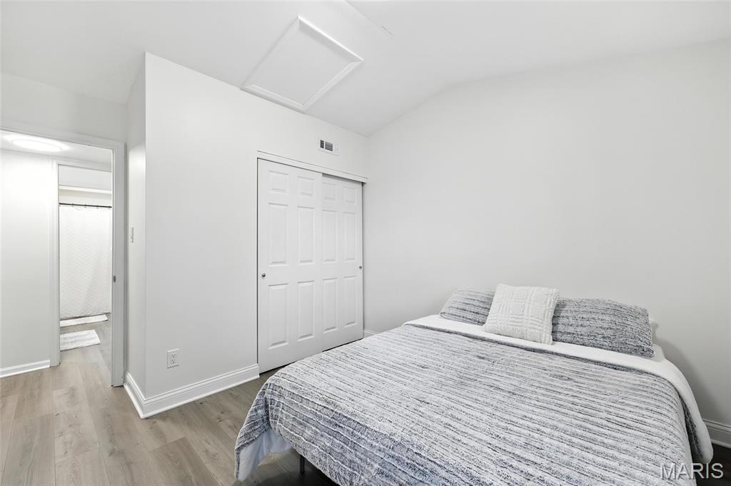 3602 Traceyrich Road, Unit 2B St. Louis, MO 63125 - Photo 14 of 22 Gallery Image 14