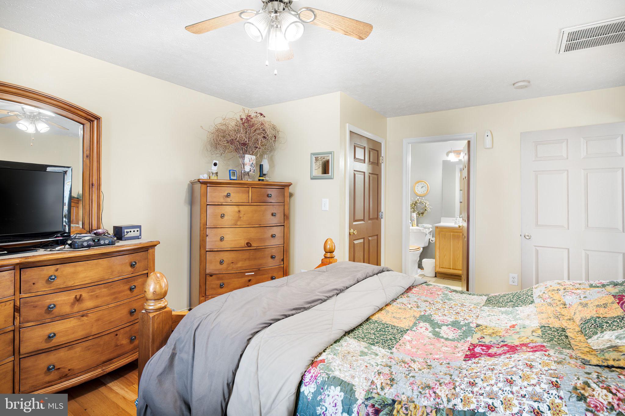 1352 Double Church Road Stephens City, VA 22655 - Photo 13 of 40 Gallery Image 13