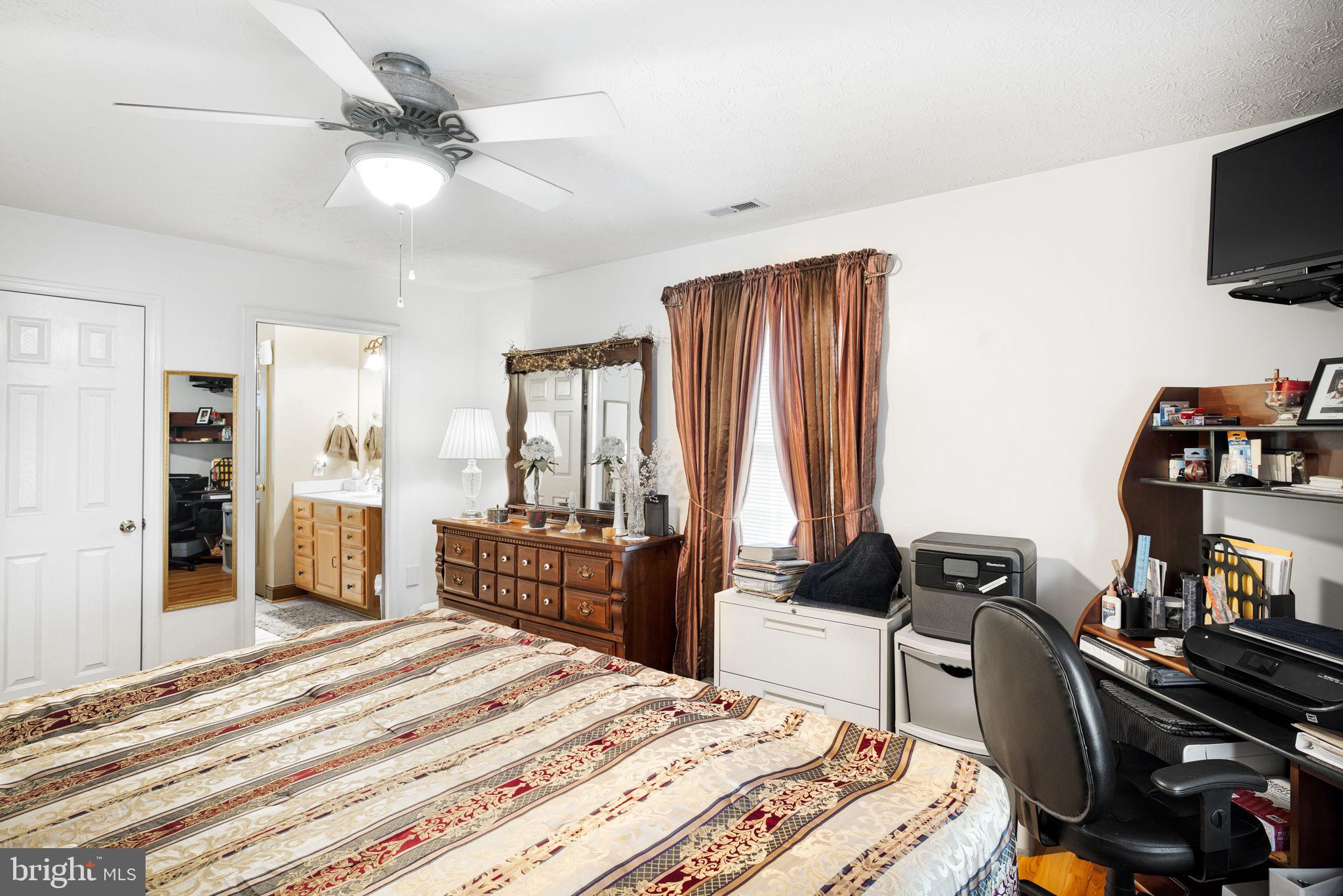 1352 Double Church Road Stephens City, VA 22655 - Photo 21 of 40 Gallery Image 21