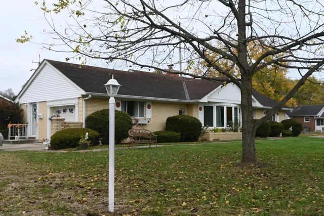 $309,000 | 10 Dearborn Court, Lawrenceburg, IN 47025