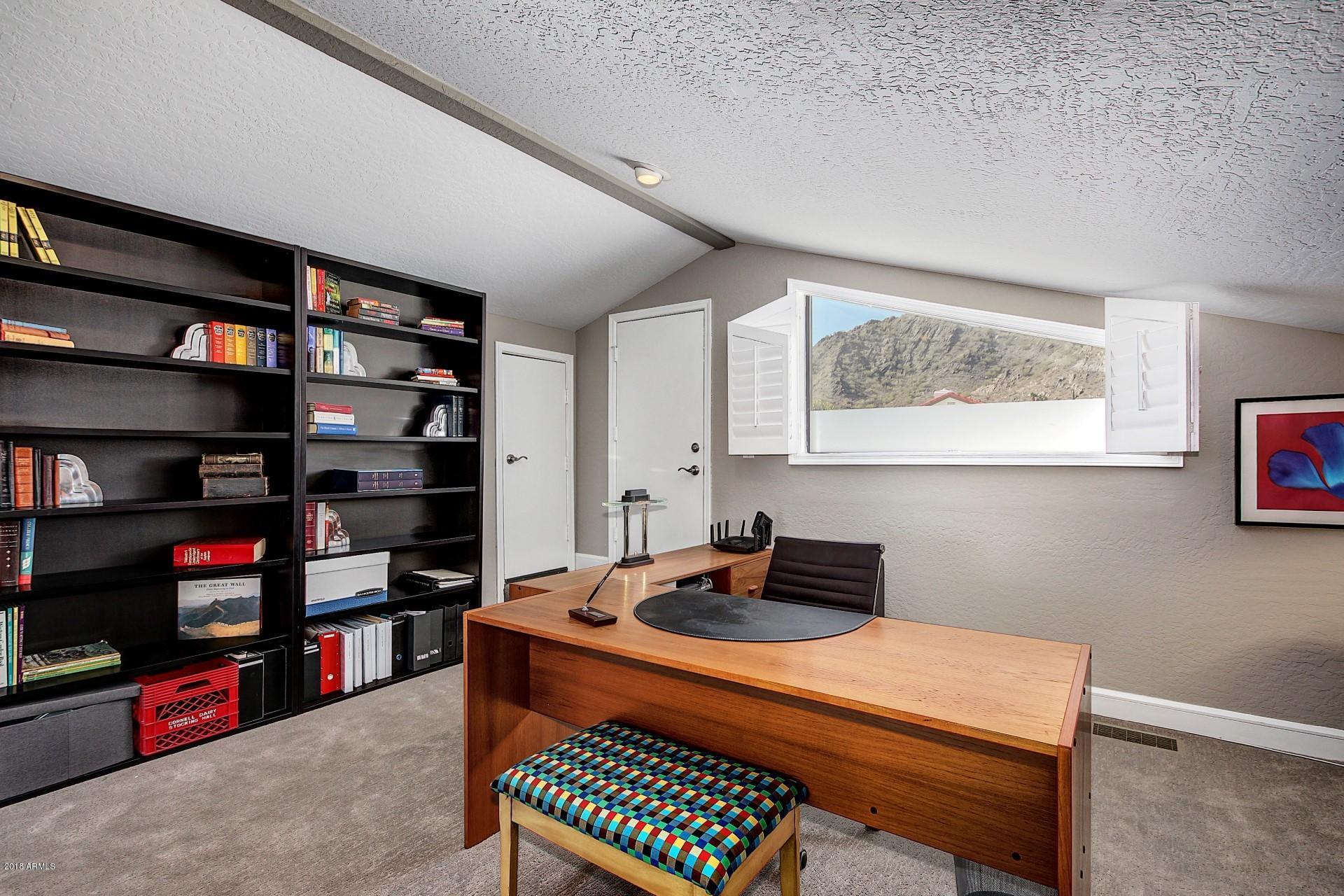 2350 East Mountain View Road Phoenix, AZ 85028 - Photo 11 of 48 10 Office in Loft