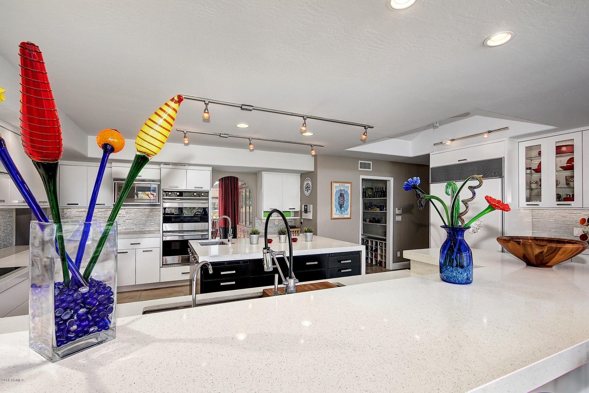 2350 East Mountain View Road Phoenix, AZ 85028 - Photo 14 of 48 13 Kitchen from Arizona Room