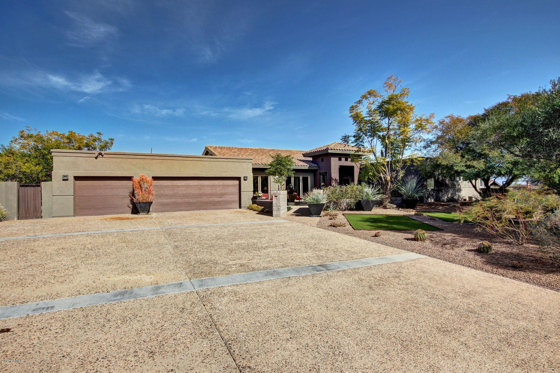 2350 East Mountain View Road Phoenix, AZ 85028 - Photo 4 of 48 Front of Home