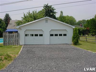 114 El Reno Avenue Nazareth, PA 18064 - Photo 6 of 18 Gallery Image 6