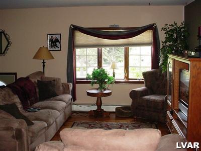 114 El Reno Avenue Nazareth, PA 18064 - Photo 7 of 18 Gallery Image 7