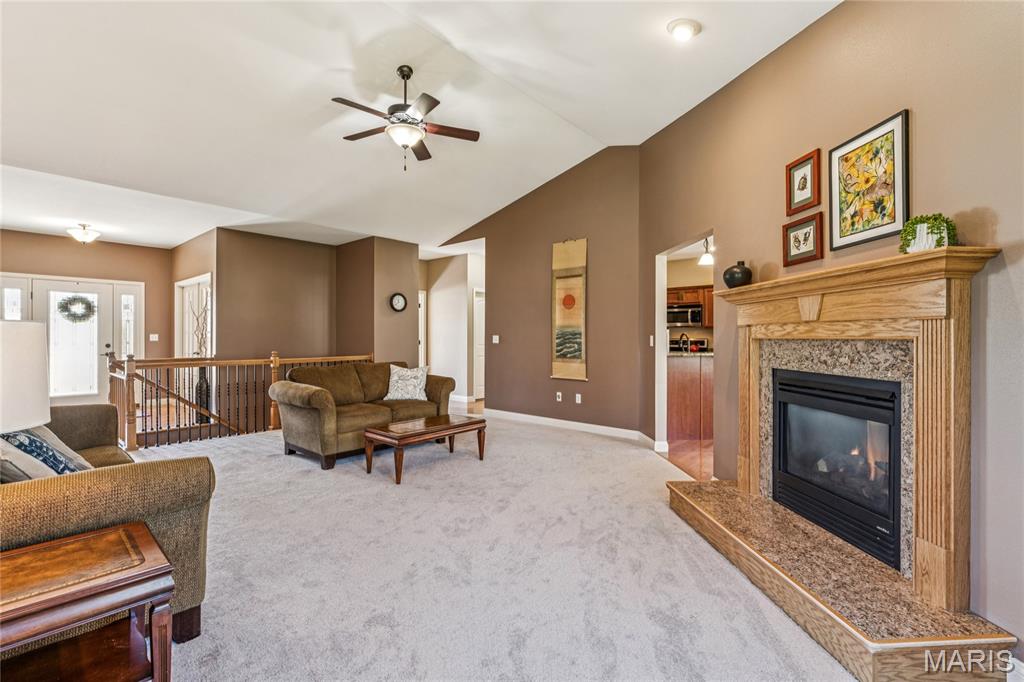164 Knollhaven Trail O'Fallon, IL 62269 - Photo 8 of 40